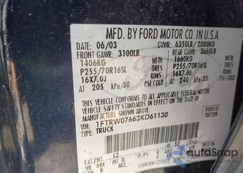 2003 Ford F-150 Lariat/Xlt z USA, uszkodzony, nr VIN 1FTRW07663KD61130